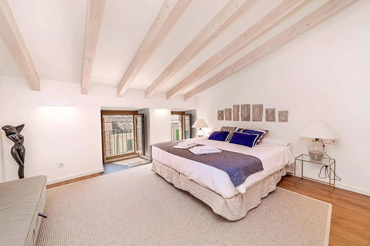 Elegant Town House In Pollensa 2 Bedrooms Roser Vell Located In Heart Of Old Town