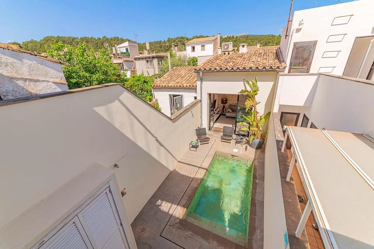 Villa Elegant Town House In Pollensa 2 Bedrooms Roser Vell Located In Heart Of Old Town Espanha